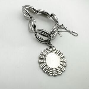 Monet Medallion Bracelet Silver tone Vintage Retro Chunky Maximalism Statement